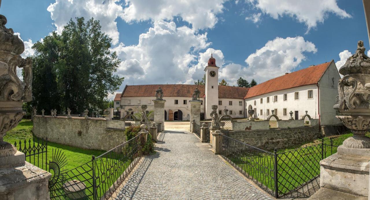 Hotel Annahof Domašov Extérieur photo